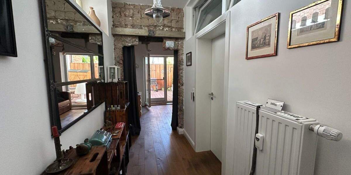 Reihenmittelhaus Hildesheim Ost - 4 Zimmer, 151 m&sup2;, 299.000&euro; | Angebot:25775109