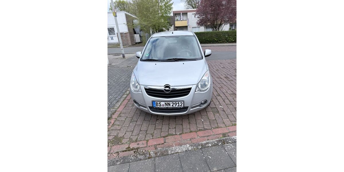 Opel Agila 66.650 km 4.300 &euro; Braunschweig 38120
