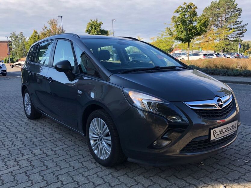 Opel Zafira 140.000 km 7.650 € Braunschweig 38110