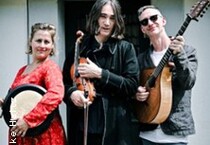 Broom Bezzums - Winter Carol Tour