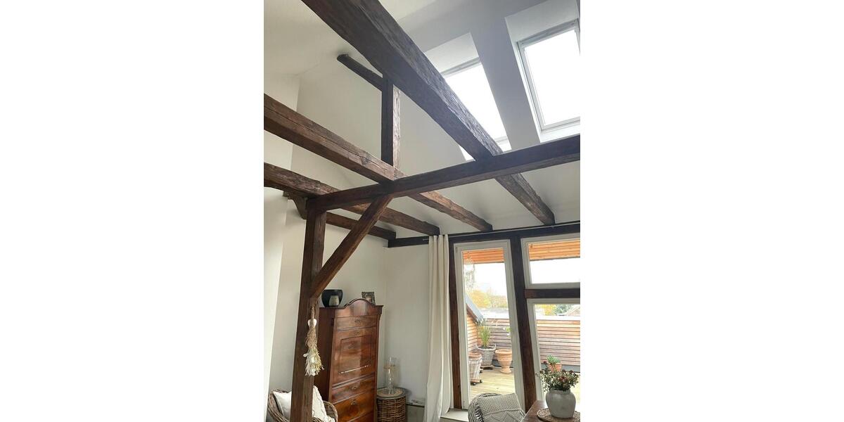 Moderne 2 Zimmer Dachgeschoss Wohnung mit großer Loggia 2 zimmer