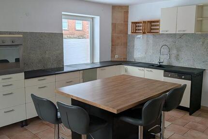 Wohnung Bad Salzdetfurth - 2 Zimmer, 108 m&sup2;, 690&euro; | Angebot:25933157