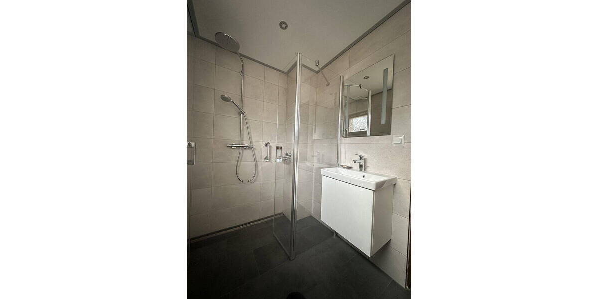 Einfamilienhaus Braunschweig Südstadt - 7 Zimmer, 150 m&sup2;, 450.000&euro; | Angebot:26290135