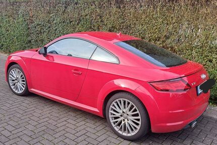 Audi TT 225.000 km 13.900 € Söhlde 31185