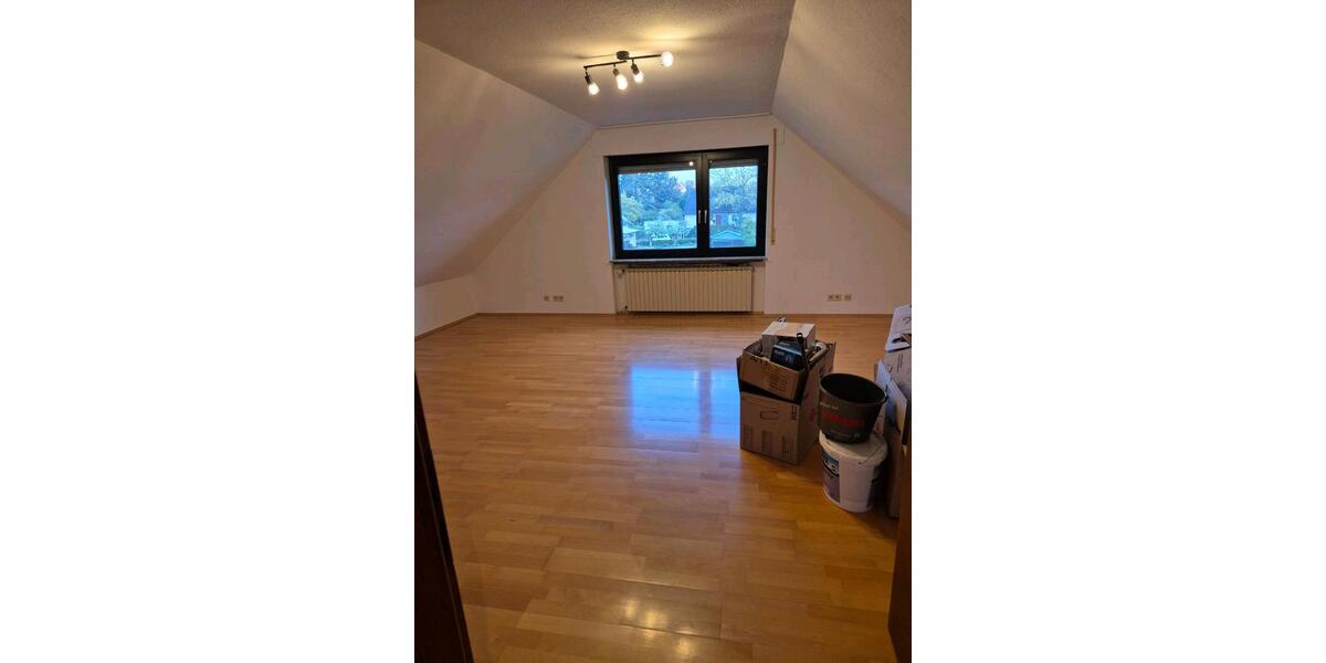 Dachgeschoßwohnung Hildesheim Oststadt/Stadtfeld - 3 Zimmer, 85 m&sup2;, 900&euro; | Angebot:26255393