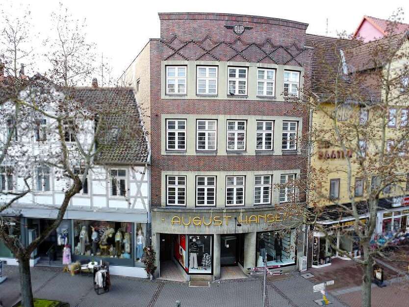Haus zum Kaufen in Peine 399.000 € 196 m²