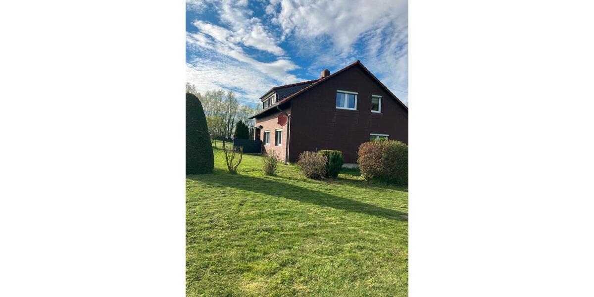 Einfamilienhaus Wittmar - 10 Zimmer, 160 m&sup2;, 1.080&euro; | Angebot:26184284