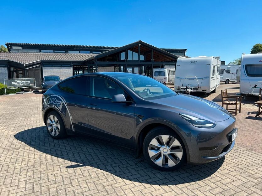 Tesla Model Y 28.000 km 35.990 € Lagesbüttel (Braunschweig) 38179