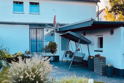 Kernsaniertes Reihenendhaus mit Feldblick 6 zimmer