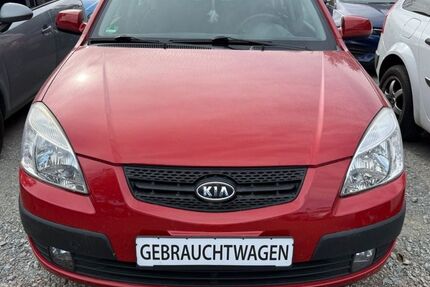 Kia Rio 129.000 km 4.990 € Adersheim 38304