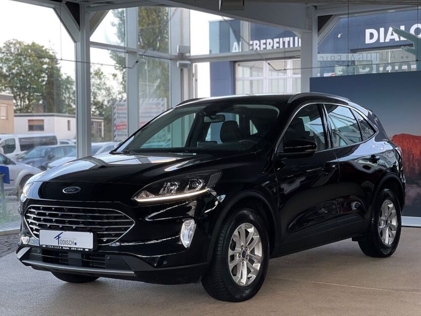 Ford Kuga 62.768 km 18.890 € Salzgitter 38228