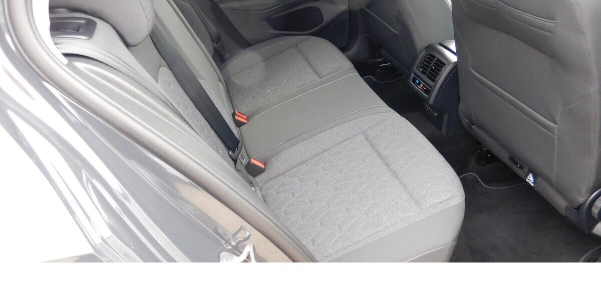 VW Golf III 1.0 Life TSI BMT Klima Navi Alu 20.300 km 18.690 &euro; Vordorf 38533