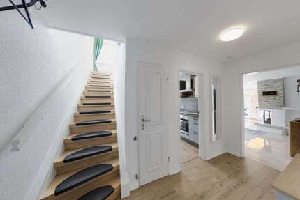 Haus zum Kaufen in Salzgitter 369.000 € 193 m² 7 zimmer