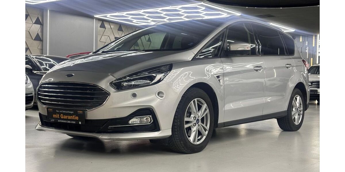Ford S-Max 106.500 km 11.990 &euro; Peine 31226