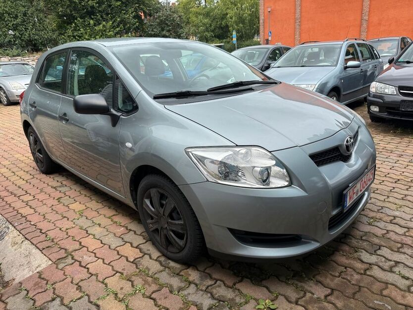 Toyota Auris 132.000 km 4.750 € Wolfenbüttel (Halchter) 38304