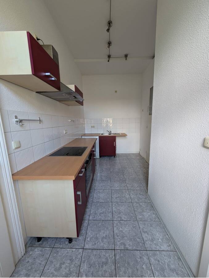 Attraktive 5-Zimmer-Wohnung mit Balkon in der Hildesheimer Oststadt