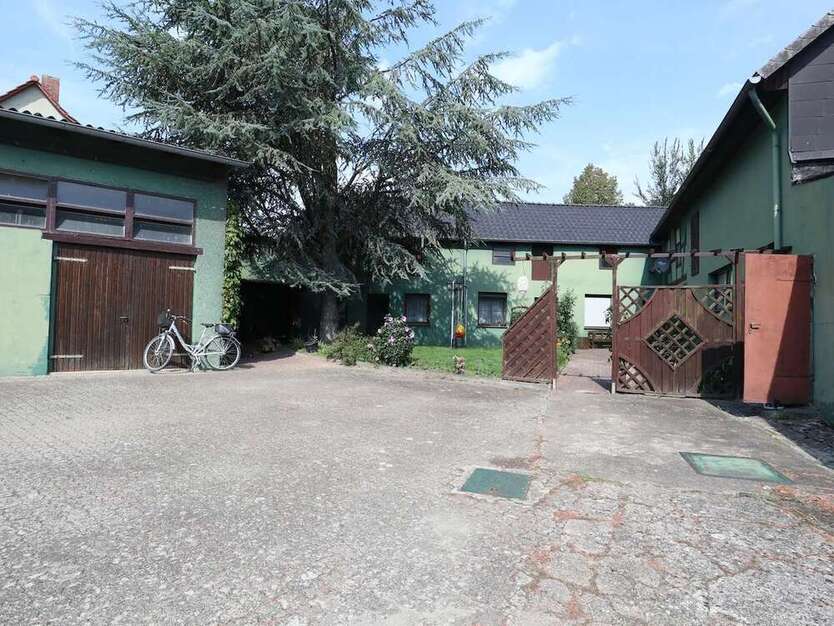 Halle in Königslutter 230.000 € 500 m²