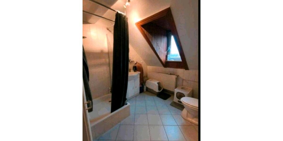 Dachgeschoßwohnung Hildesheim Himmelsthür - 3 Zimmer, 65 m&sup2;, 600&euro; | Angebot:24842264