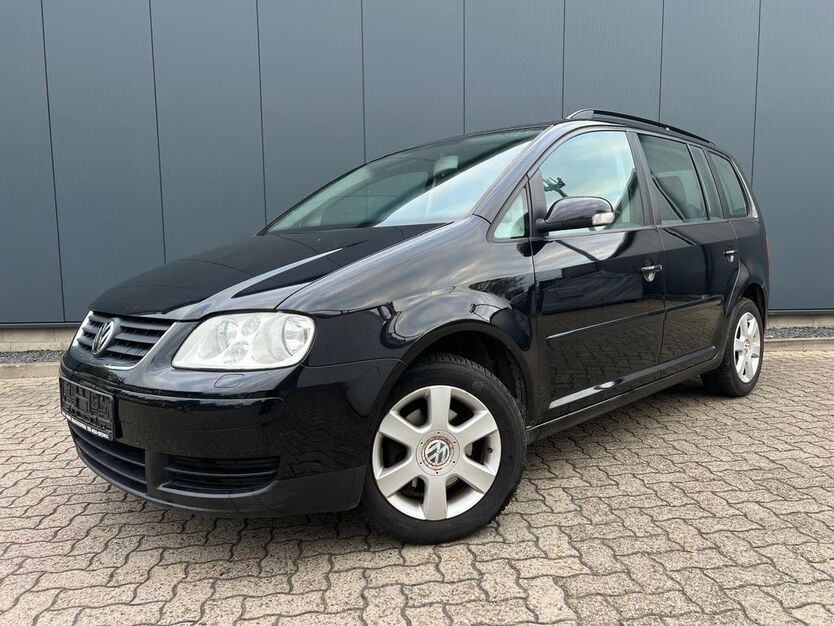 VW Touran 281.800 km 2.490 € Braunschweig 38110