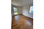 Moderne Erdgeschoßwohnung in Peine mit Terrasse und eigenem Gartenanteil