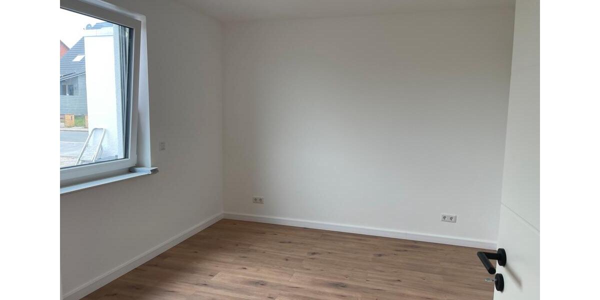 Doppelhaushälfte Lengede - 5 Zimmer, 155 m&sup2;, 1.600&euro; | Angebot:26197208