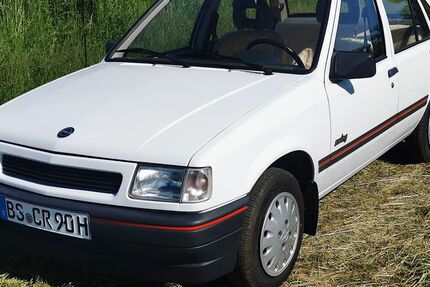 Opel Corsa 54.700 km 5.900 &euro; Braunschweig 38106