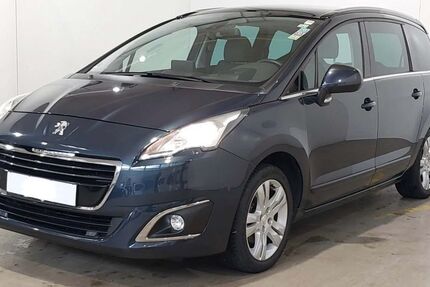 Peugeot 5008 138.000 km 12.980 € Giesen 31180