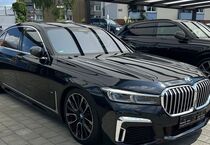 BMW 730