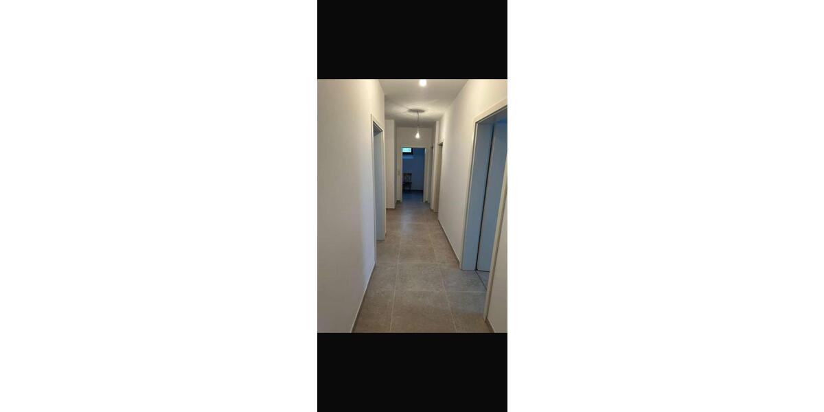 Doppelhaushälfte Salzgitter Ortschaft Südost - 11 Zimmer, 200 m&sup2;, 1.650&euro; | Angebot:24692580