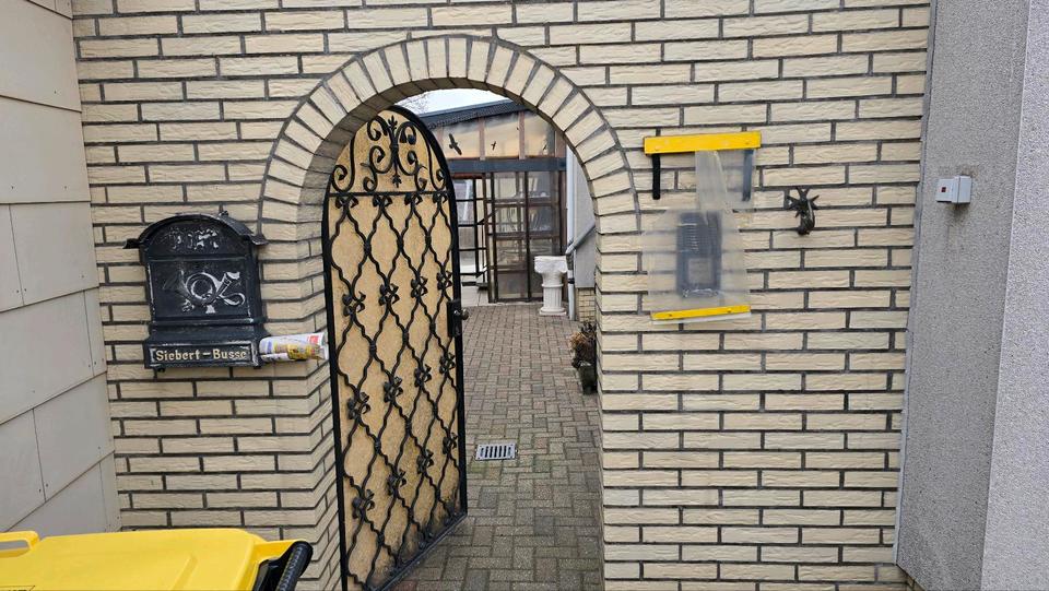 Mehrfamilienhaus, Wohnhaus Salzgitter Ortschaft Ost - 6 Zimmer, 190 m&sup2;, 240.000&euro; | Angebot:25640652