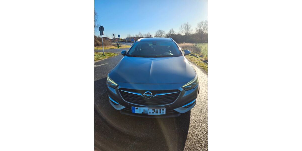 Opel Insignia 225.247 km 9.500 &euro; Peine 31228