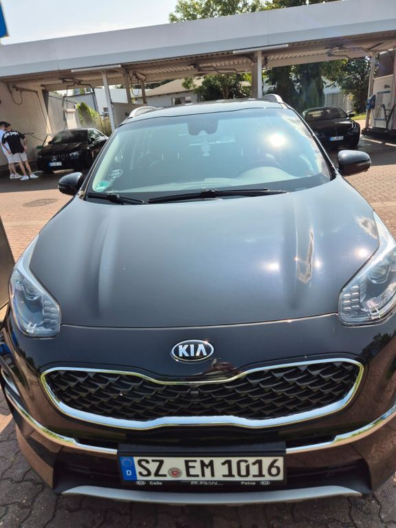 Kia Sportage 41.000 km 22.300 € Salzgitter 38226
