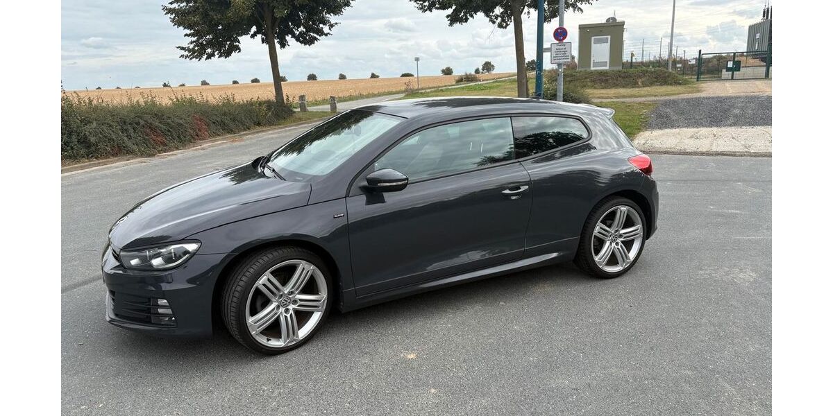VW Scirocco 89.900 km 13.500 € Wolfenbüttel 38302