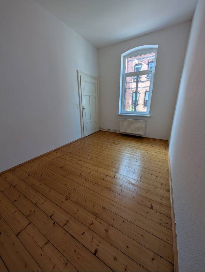 Attraktive 5-Zimmer-Wohnung mit Balkon in der Hildesheimer Oststadt