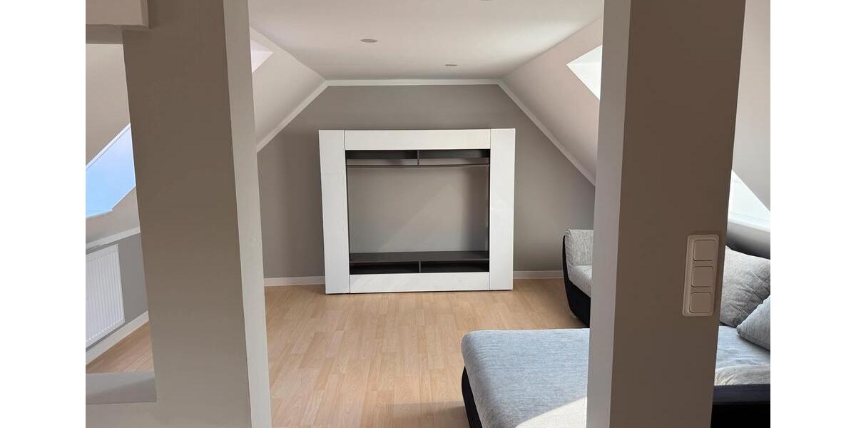 Doppelhaushälfte Baddeckenstedt - 5 Zimmer, 180 m&sup2;, 1.300&euro; | Angebot:26229523