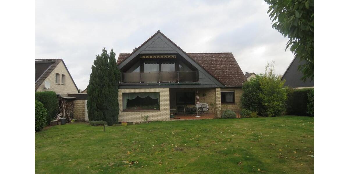 Einfamilienhaus Hildesheim Himmelsthür - 9 Zimmer, 210 m&sup2;, 535.000&euro; | Angebot:26755086