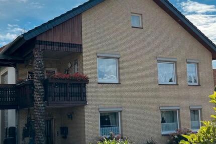Gepflegtes u. modernisiertes Zweifamilienhaus mit PV-Anlage
