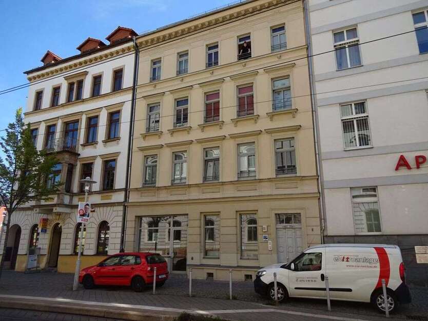 Büro in Zwickau 670 € 80.74 m²