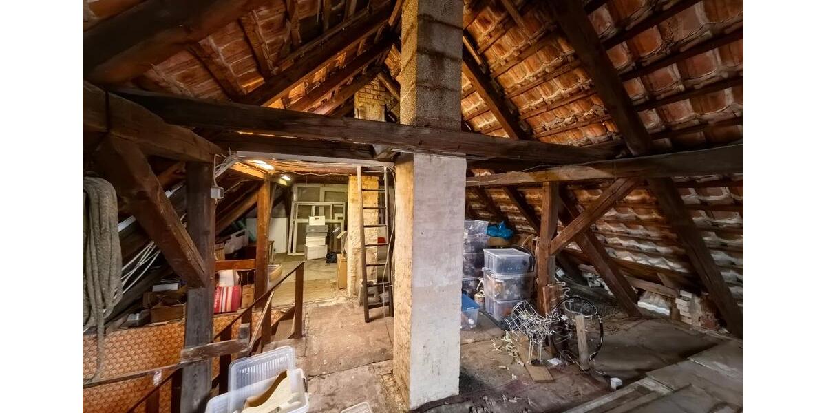 Einfamilienhaus Ilsede Adenstedt - 7 Zimmer, 180 m&sup2;, 280.000&euro; | Angebot:26300008