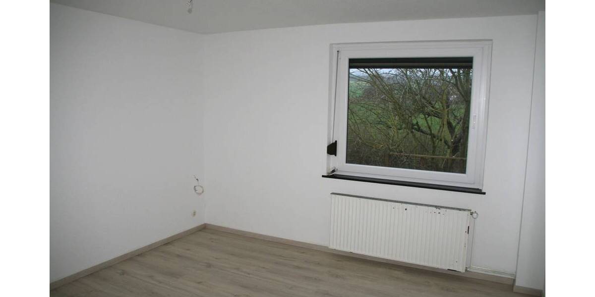 Mehrfamilienhaus, Wohnhaus Bad Salzdethfurt ST Östrum Detfurth - 6 Zimmer, 135 m&sup2;, 209.000&euro; | Angebot:26026932