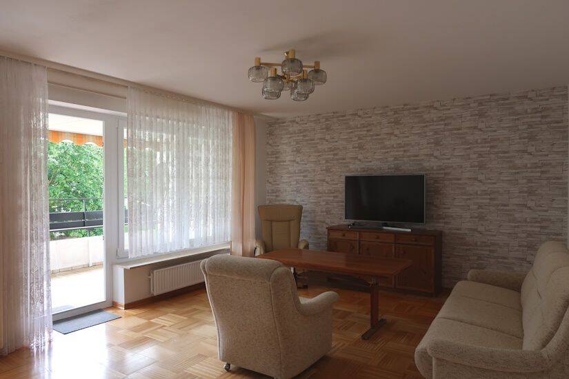 Etagenwohnung Hildesheim Neuhof - 2 Zimmer, 71 m&sup2;, 93.000&euro; | Angebot:21628322