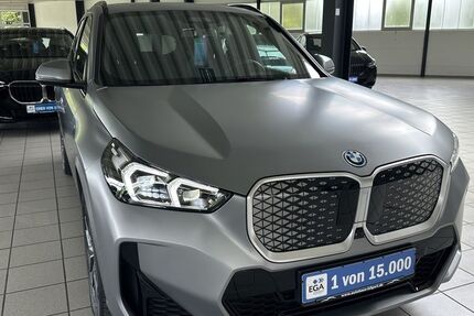 BMW iX1 34.106 km 49.830 &euro; Salzgitter 38228