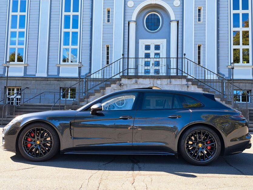 Porsche Panamera 69.200 km 73.971 € Braunschweig 38120