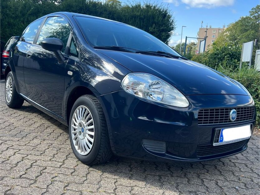 Fiat Grande Punto 144.000 km 2.490 € Salzgitter 38226
