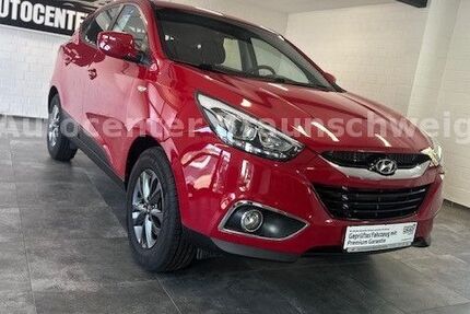 Hyundai ix35 82.000 km 8.450 &euro; Braunschweig 38112