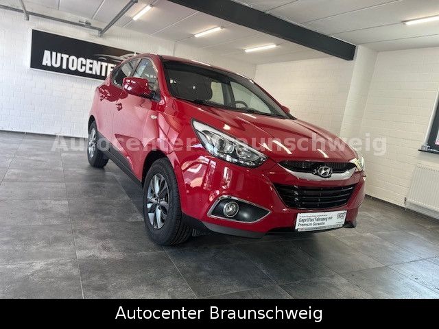 Hyundai ix35 82.000 km 8.450 &euro; Braunschweig 38112