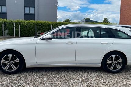 Mercedes-Benz E 220 190.718 km 18.990 &euro; Gross Düngen 31162