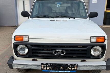 Lada Taiga 28.000 km 7.999 &euro; Goslar/Oker 38644