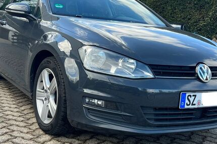 VW Golf 205.000 km 8.899 &euro; Salzgitter 38226