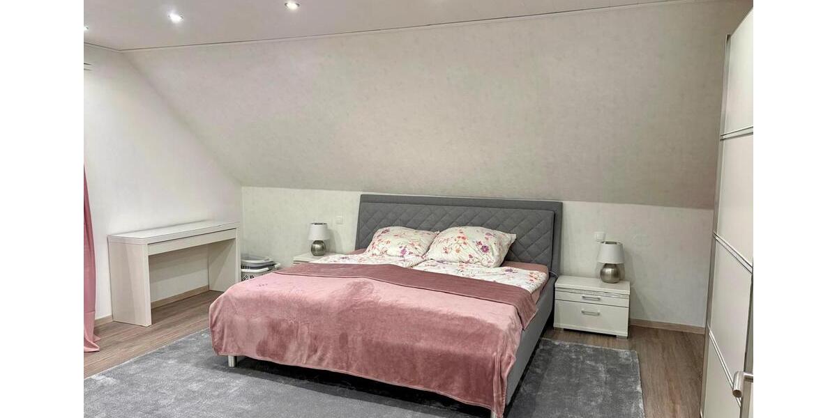 Dachgeschoßwohnung Bockenem - 4 Zimmer, 107 m&sup2;, 155.000&euro; | Angebot:26564750